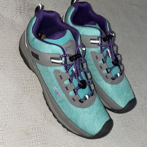 Keen Men’s Work Sneakers Size 6 M Gray Green Outdoors Workwear Athleisure